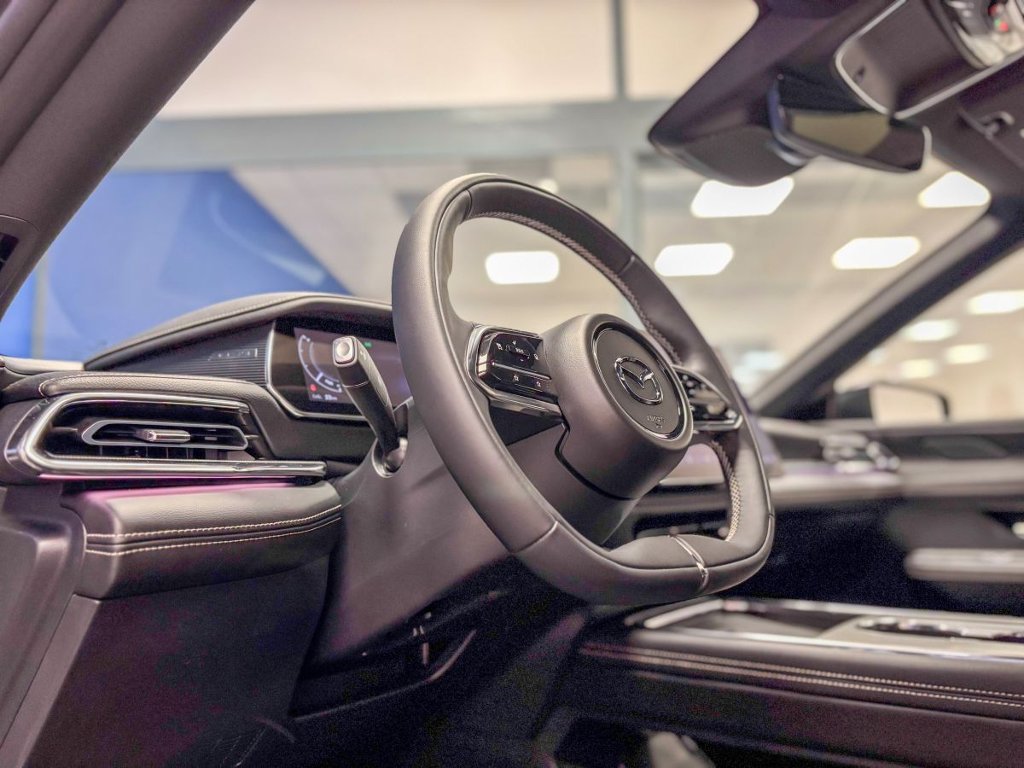 Mazda 6e